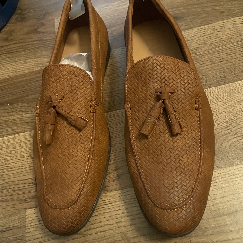 Loafers - Picture 2 of 6